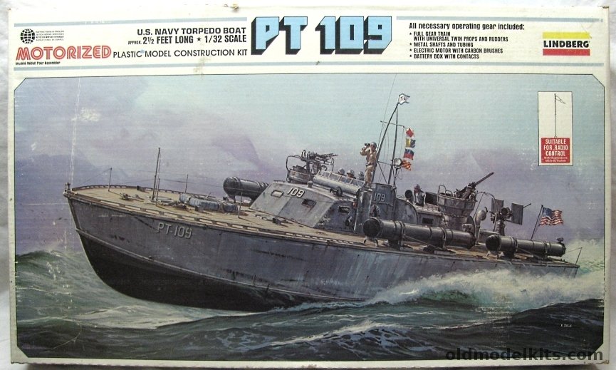 Lindberg 1/32 PT-109 Torpedo Boat For R/C, 812 plastic model kit